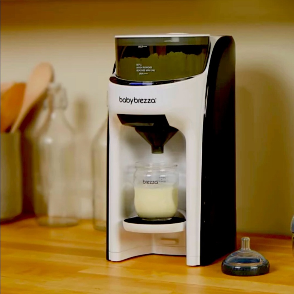 Baby Brezza Pro Advanced Formula maker